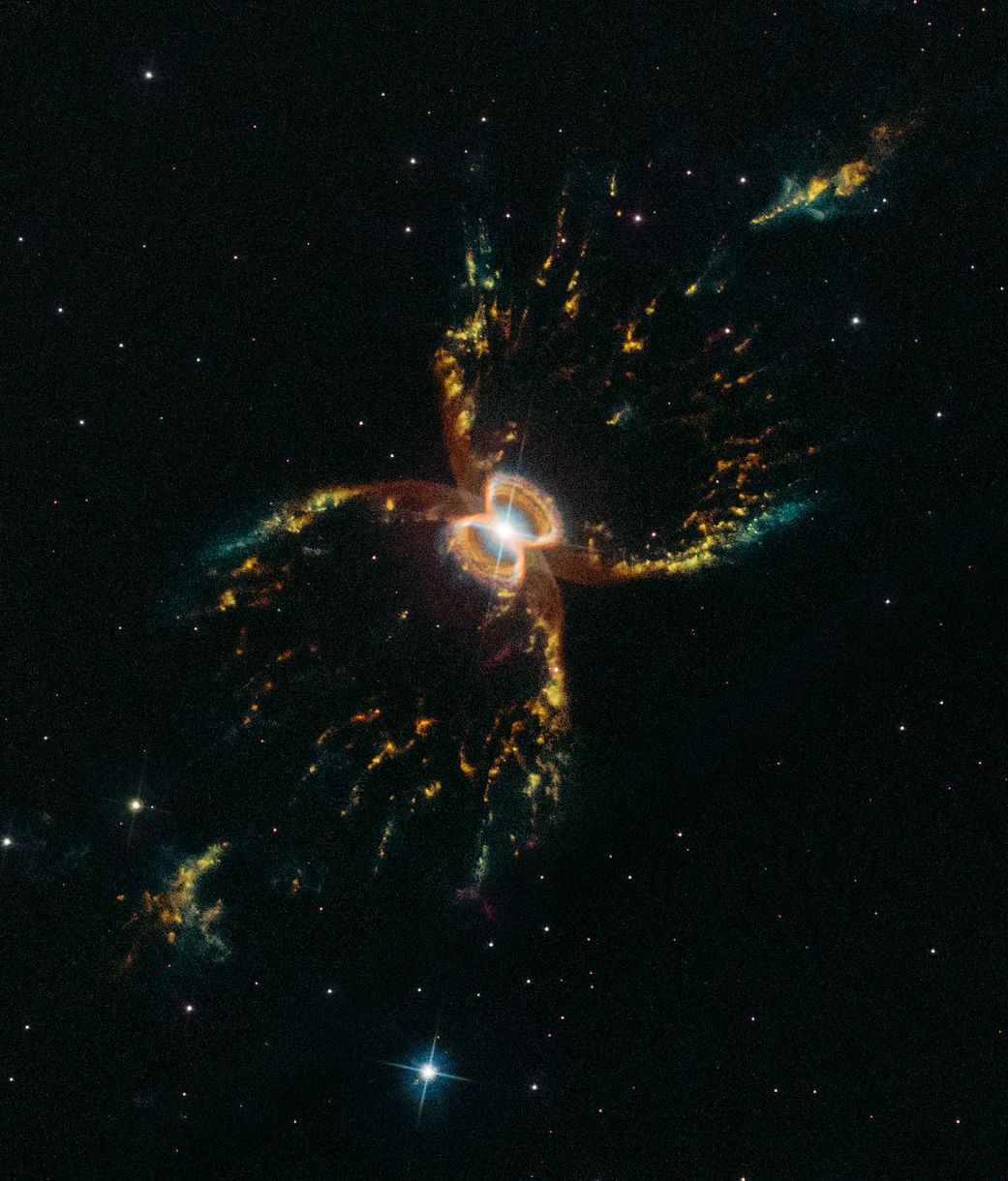 Teleskop Hubble’a skończył 29 lat! To zdjęcie to hołd dla naukowców 3