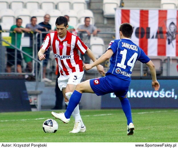 Łukasz Janoszka (nr 14) stwierdził, że podczas spotkania Niebiescy nie znali wyniku toczącego się pojedynku w Krakowie pomiędzy Wisłą i Śląskiem