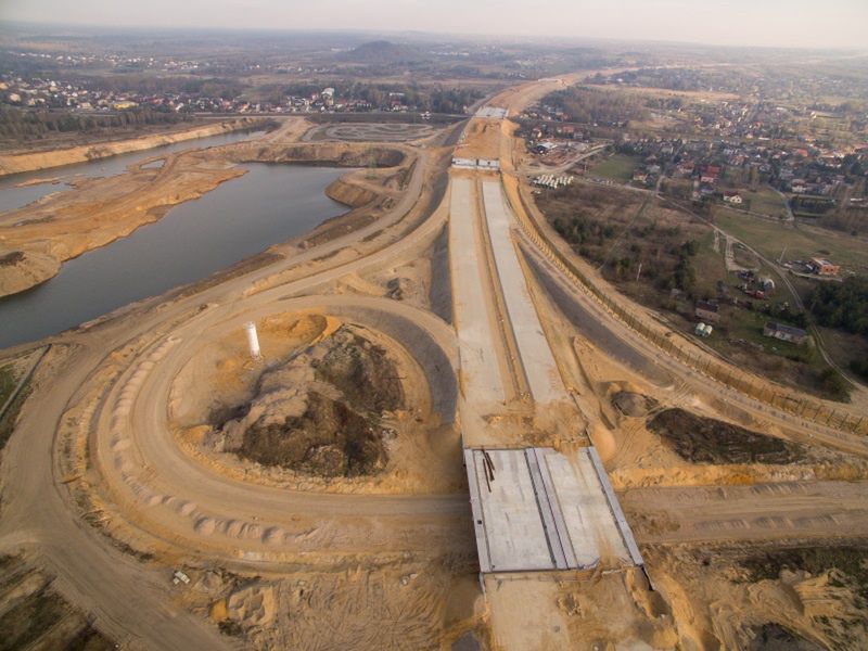 Budowa autostradowej (A1) obwodnicy Częstochowy, 437 km trasy, kwiecień 2019 r.