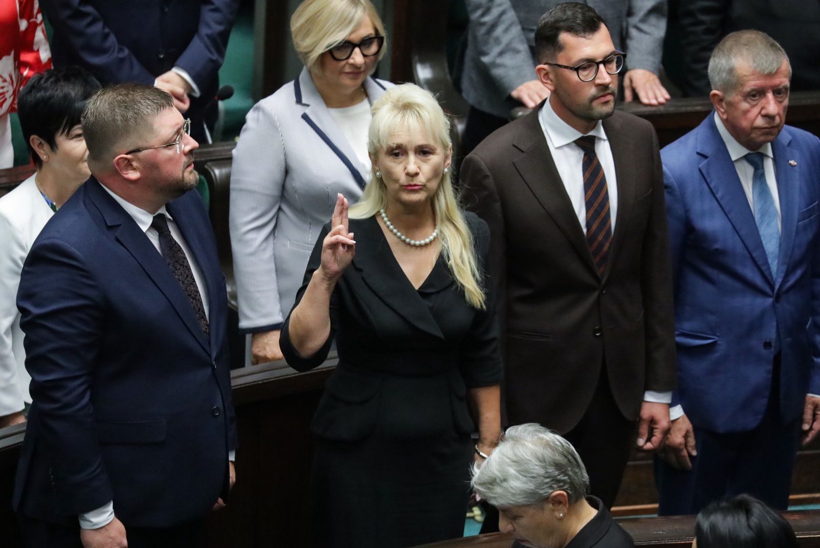 wiadomości,aktualności,WP Wiadomości PiS ma nowych posłów. Złożyli już ślubowanie
