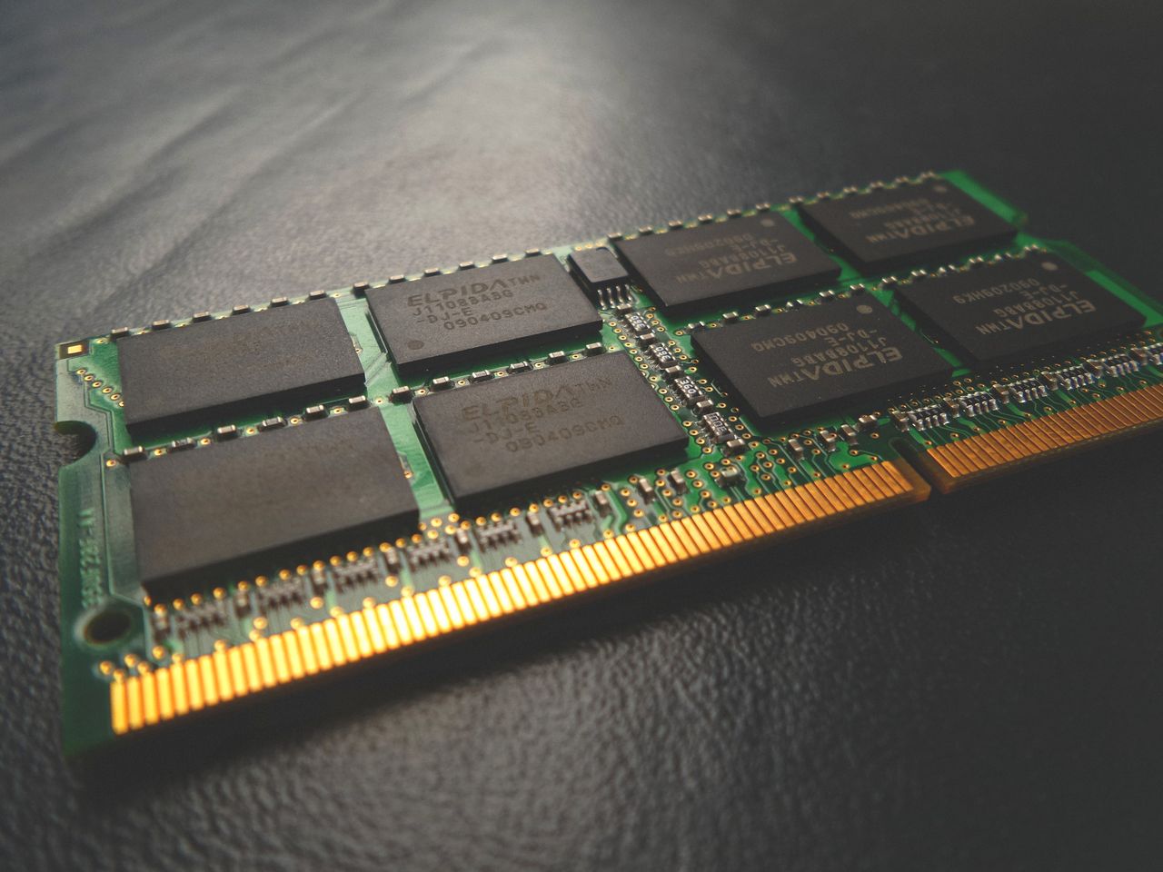 Ceny pamięci DRAM wzrosną, bo Micronowi odcięło prąd. Na godzinę