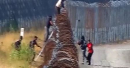 Wielki Mur Węgier. Tak imigranci przedostają się przez granicę