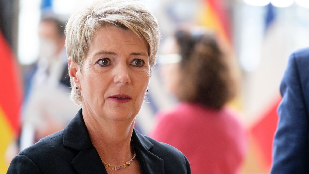 Na zdjęciu prezydentka Szwajcarii Karin Keller-Sutter