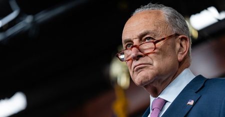 Senator USA: skonfiskujemy aktywa oligarchów i wyślemy pieniądze Ukrainie