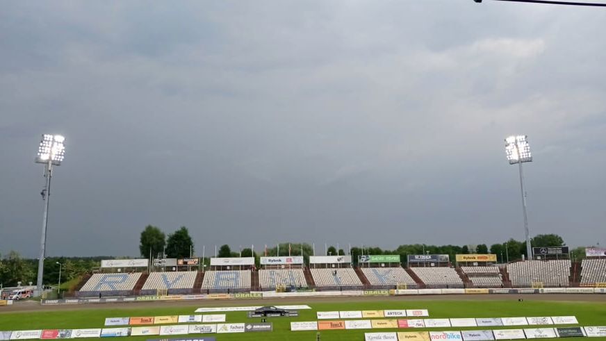 WP SportoweFakty / Stanisław Wrona / Na zdjęciu: stadion w Rybniku