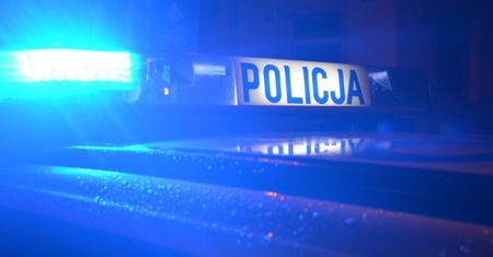Siłowe wejście do mieszkania w Warszawie. W środku martwe niemowlę