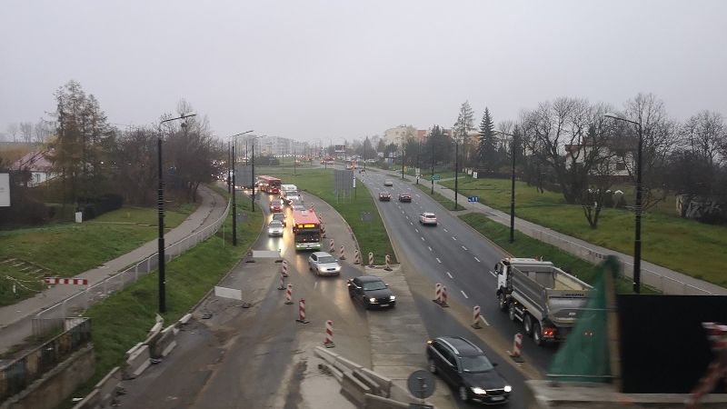 Wiadukt kolejowy nad ulicą Diamentową