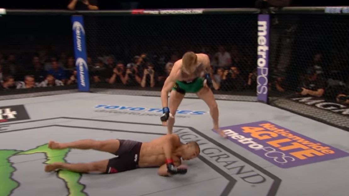 YouTube / Conor McGregor znokautował Jose Aldo na UFC 194