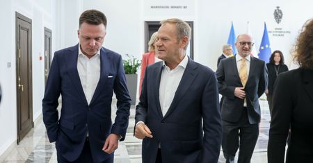 Hołownia przyznaje się do problemu. "To są potężne zjazdy"