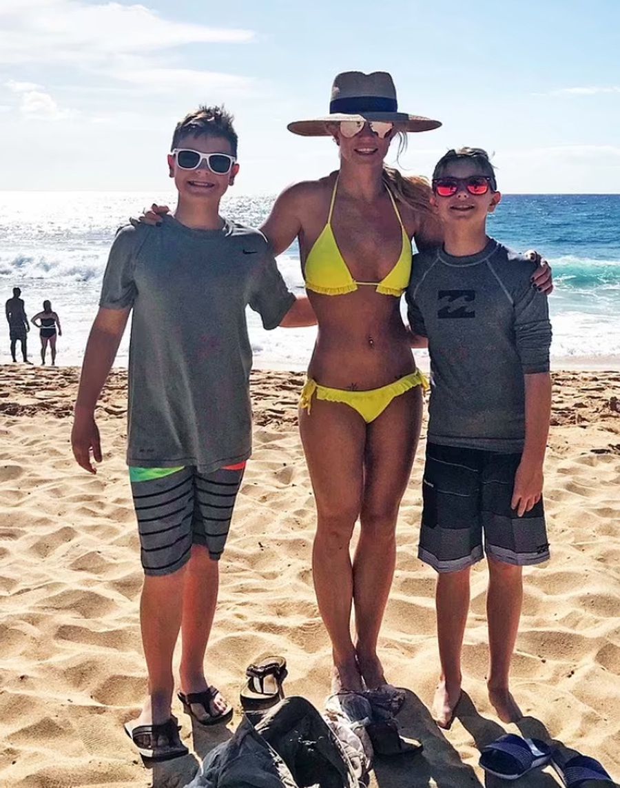 Britney Spears z synami przed laty 