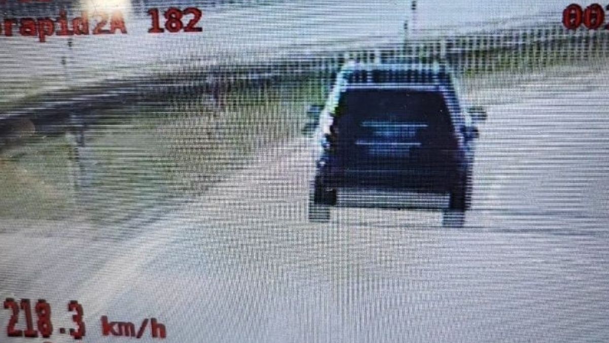 Jechał aż 218 km/h