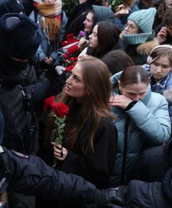 Moskwa ściga uczestników pogrzebu Nawalnego