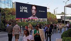 Ludzki wzrok leczy rany w kampanii przeciwko przemocy domowej