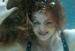 Isla Fisher uwięziona pod wodą