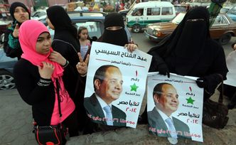 Zamach w Egipcie. Rzucił bombę w uczestników wiecu wyborczego