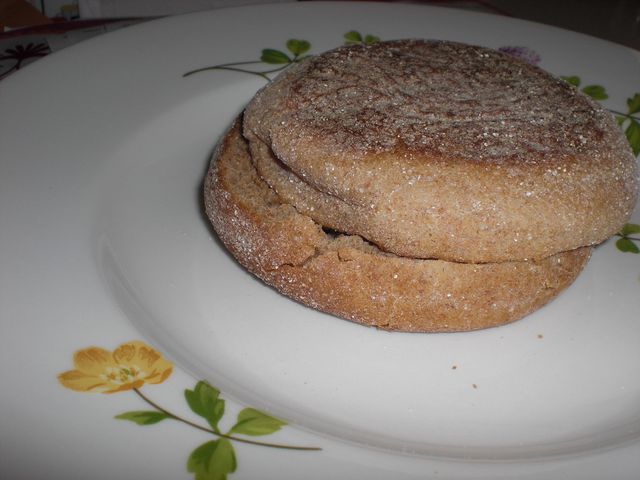 Muffiny angielskie z ziarnami (zawierają muesli)