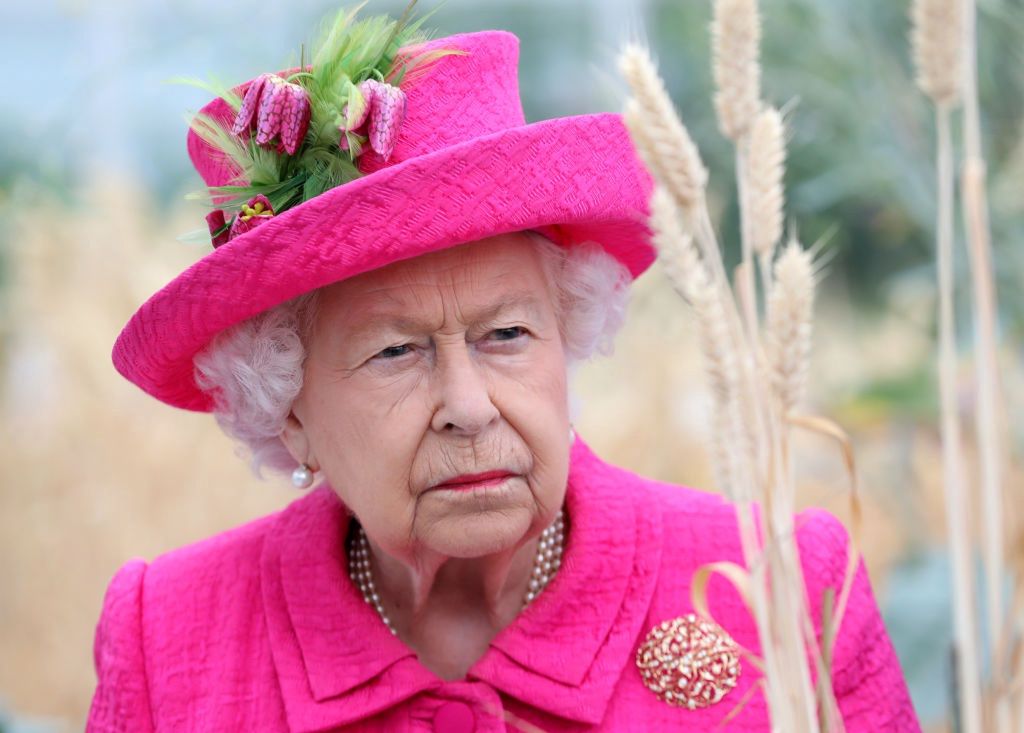 Królowa Elżbieta II ma wiele zmartwień