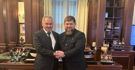 Ludzie patrzą na buty Kadyrowa i pękają ze śmiechu. Też to widzicie?