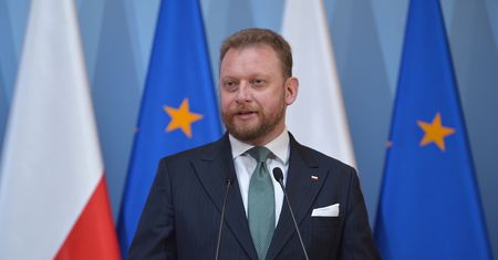 Kacprzak: "Dobry nastrój nie jest szczepionką na wirusa" [OPINIA]