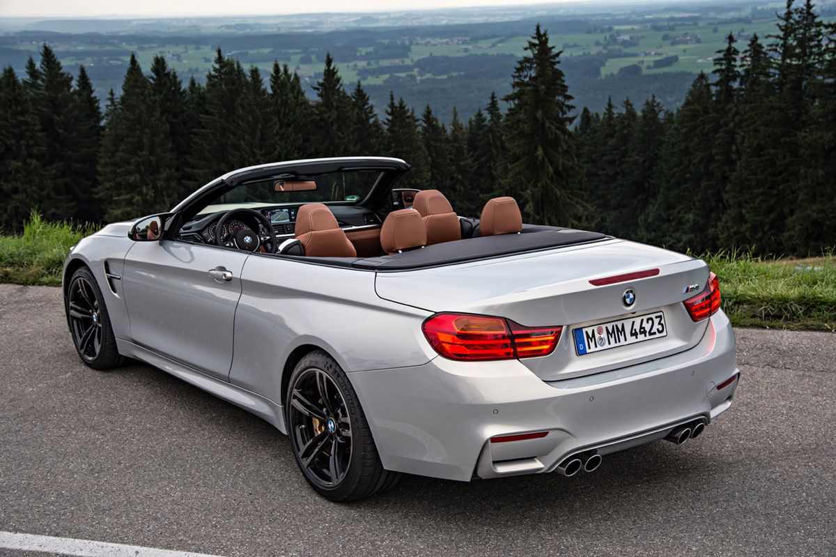 Ogromna galeria zdjęć z kabrioletem BMW M4 85