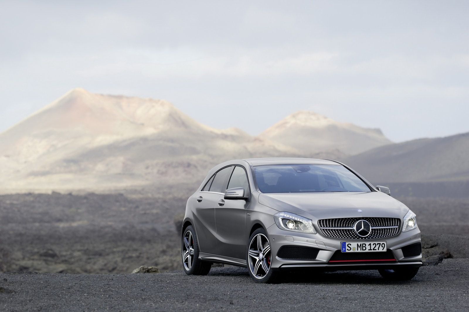Mercedes-Benz klasy A (W176) - obszerna galeria prosto od producenta 15