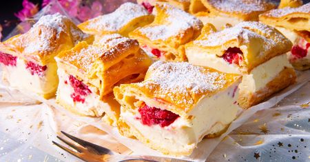 Nowy Rok przywitam tym deserem. Krem nie wypłynie, ciasto będzie idealne