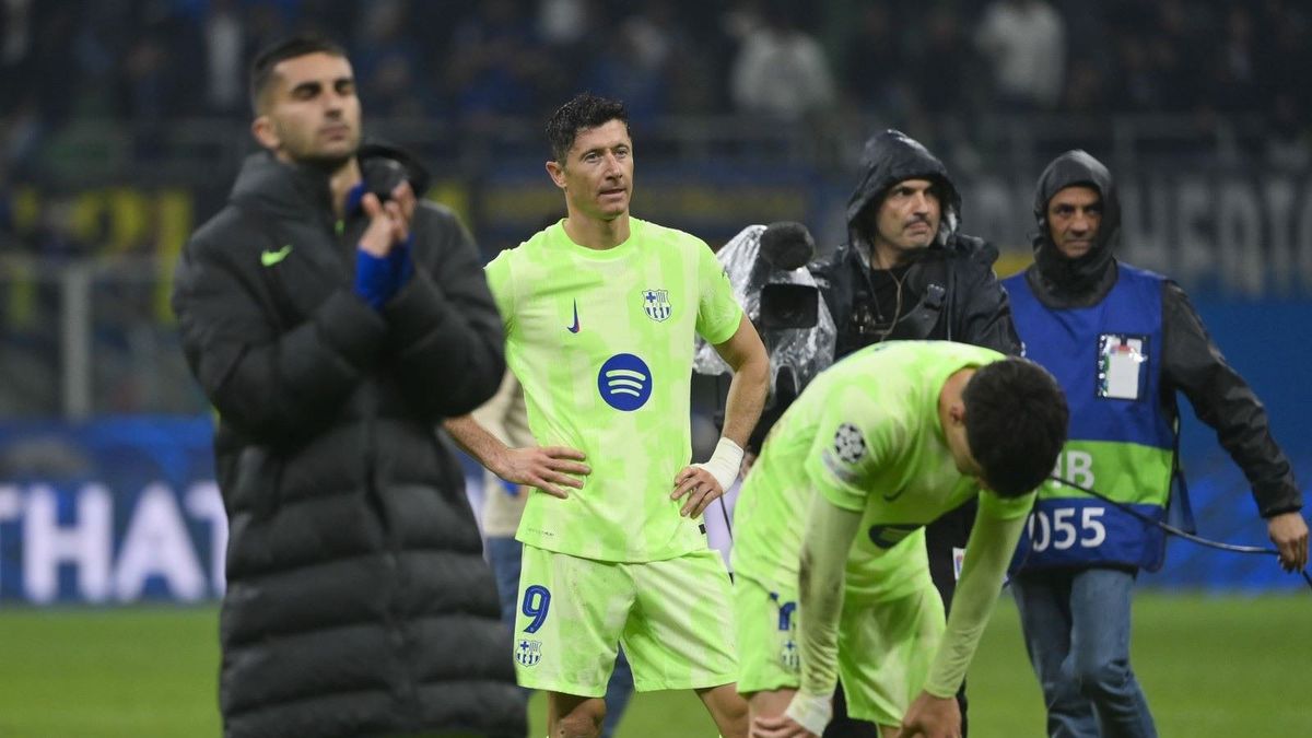 Getty Images / Stefano Guidi / Na zdjęciu: piłkarze FC Barcelony