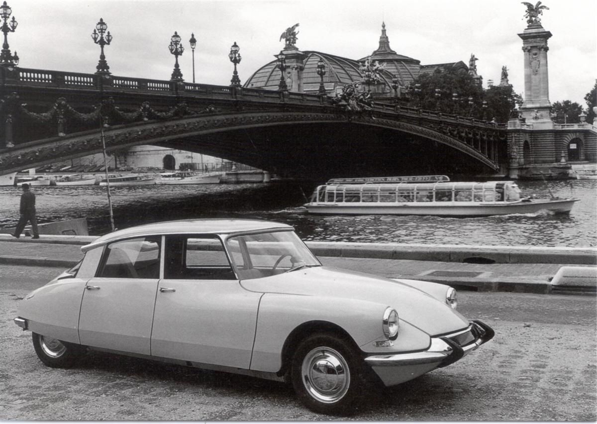 Citroen DS w latach 50.