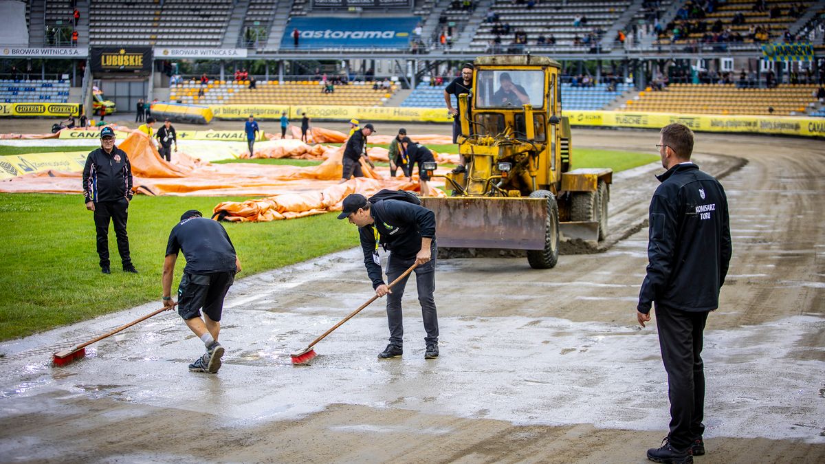 WP SportoweFakty / Tomasz Jocz / Na zdjęciu: prace torowe w Gorzowie Wielkopolskim