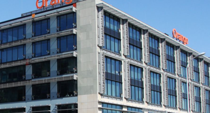 Tylu pracowników może odejść z Orange Polska. Ustalono też podwyżki