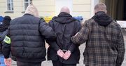 Policyjny cios w narkobiznes na Pradze i Żoliborzu. Osiem osób zatrzymanych, zabezpieczono heroinę, kokainę i marihuanę