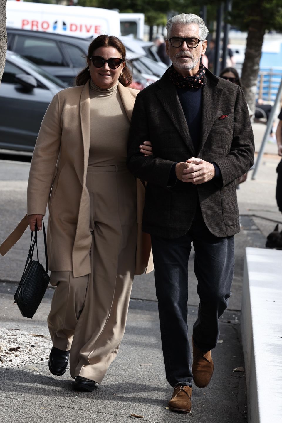 Pierce Brosnan na randce z żoną