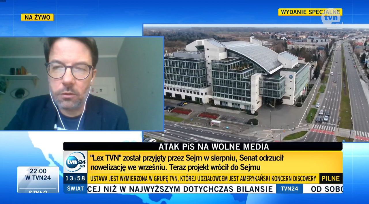 Zwrot akcji ws. lex TVN relacjonowany na głównej antenie TVN