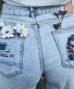 Jeans to najgorętszy trend wiosny. Wybraliśmy kurteczki, sukienki i koszule, na których punkcie oszalejesz