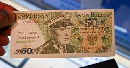 Pamiętasz banknoty z PRL-u? Spróbuj zdobyć choć 5/8