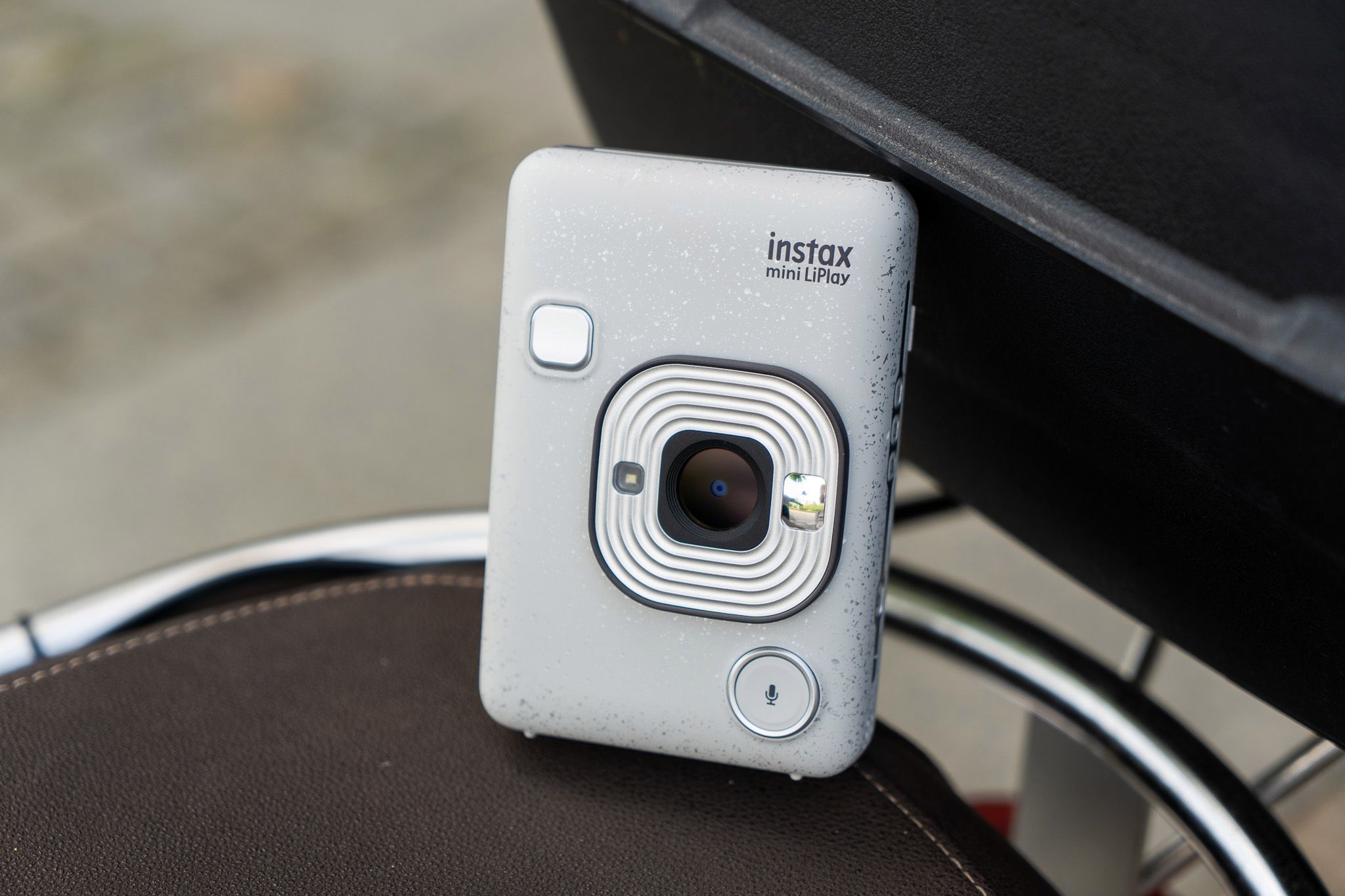 Nowy instax mini LiPlay z funkcją nagrywania dźwięku 2