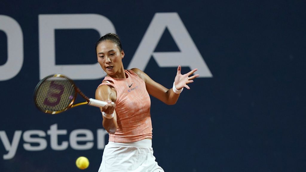 Getty Images / Gabriele Maricchiolo/NurPhoto / Na zdjęciu: Qinwen Zheng