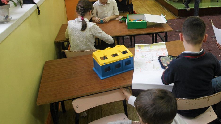 Co z powrotem dzieci do szkół?