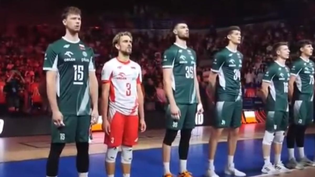 Twitter / polsatsport / Na zdjęciu: reprezentacja Polski siatkarzy w meczu z Japonią w Lidze Narodów 2025