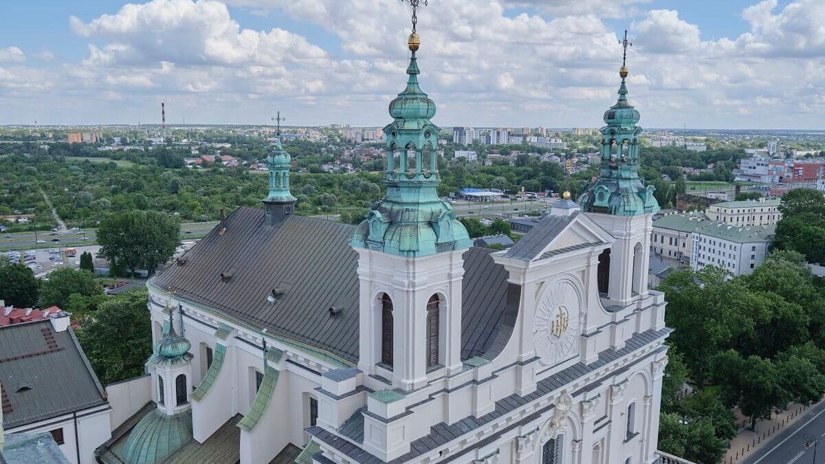 Budynek Archikatedry Lubelskiej - Barokowej perły miasta Lublin