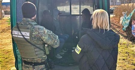 Zagrażali ładowi publicznemu. Ponad 200 cudzoziemców wydalonych