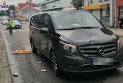 Tomaszów Lubelski. Karawan potrącił kobietę na pasach. "Kierowca twierdzi, że jej nie zauważył"