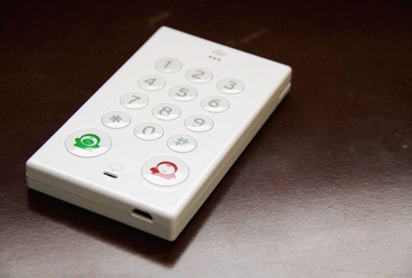 John’s Phone - najmniej skomplikowany telefon świata w rękach recenzentów 3