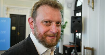 Łukasz Szumowski rezygnuje z mandatu posła