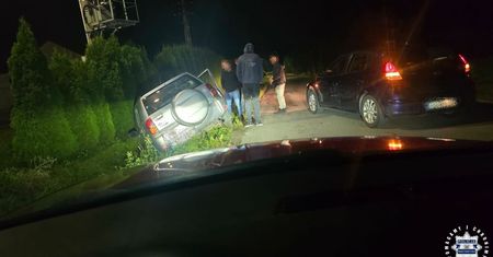 Wracali po służbie i zatrzymali dwóch pijanych kierowców. Obaj mieli około 3 promili