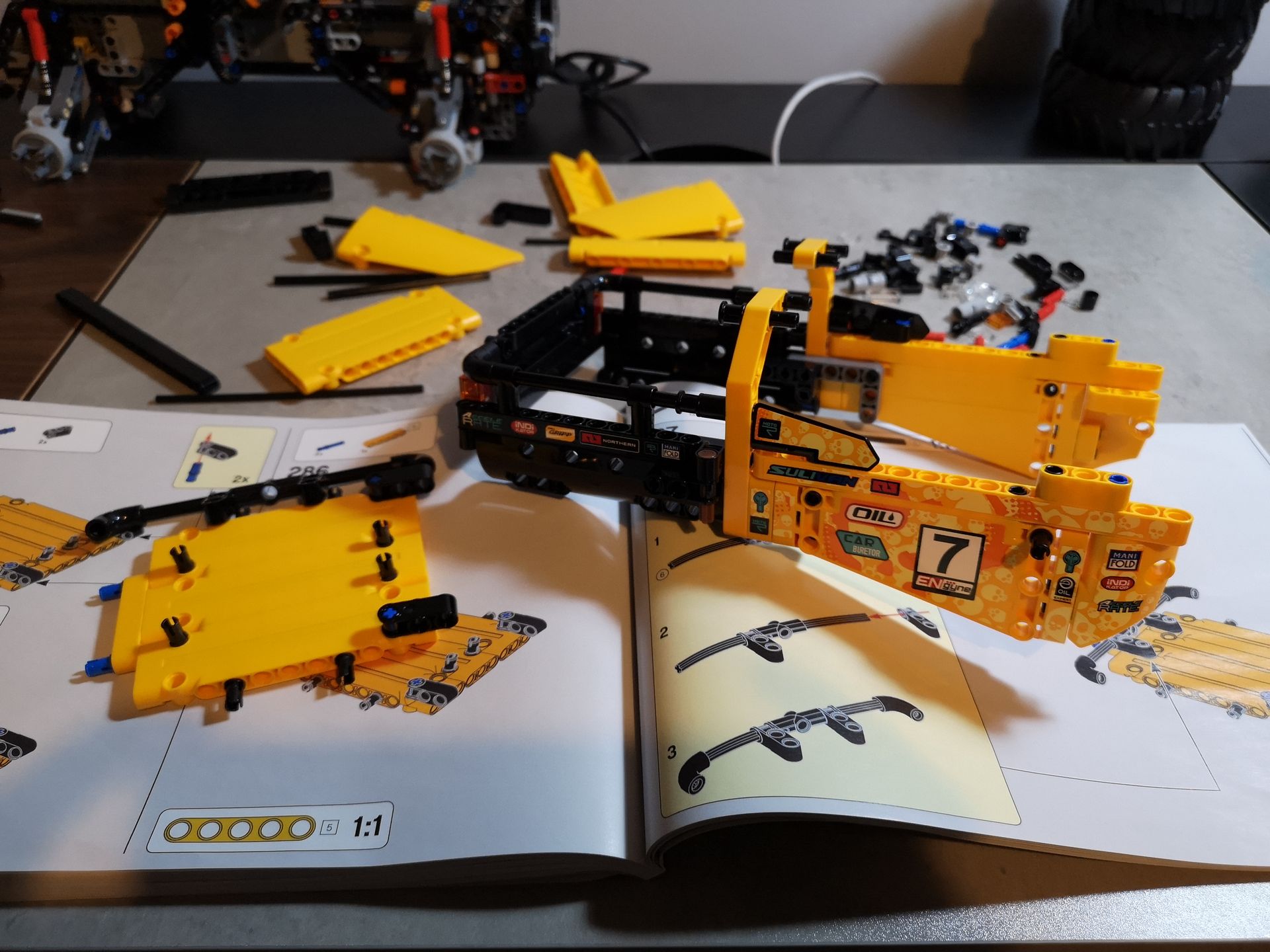 Recenzja LEGO Technic 42099: samochód terenowy sterowany smartfonem 26