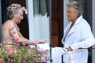 Roznegliżowany Rod Stewart rozwiesza pranie podczas urlopu we Włoszech (FOTO)