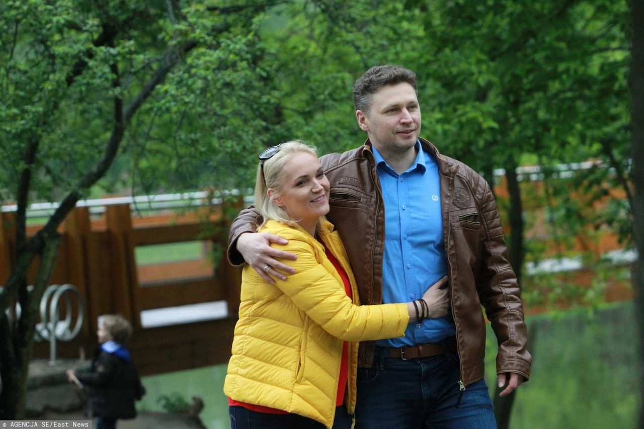Długo walczyli o związek. Mąż posłanki PiS wybaczył jej zdradę i ciążę z kochankiem