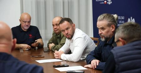Dron uderzył 2 km od granicy w Dorohusku. Wojewoda zwołał sztab kryzysowy