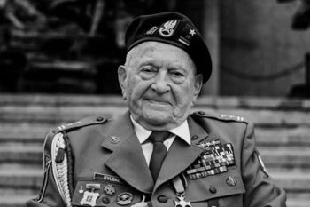 Zmarł ppłk Zbigniew Rylski "Brzoza". Ostatni obrońca Pałacyku Michla